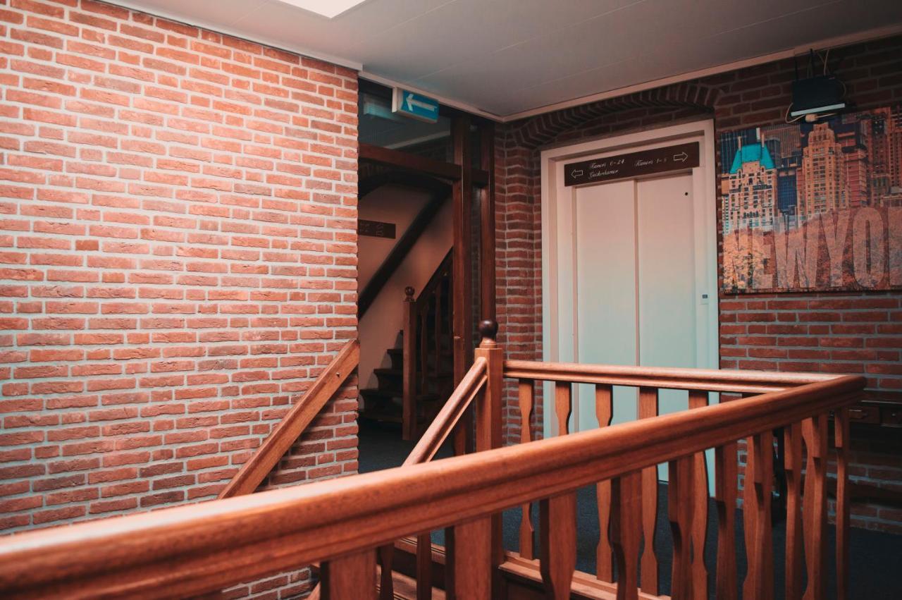 Hotel Restaurant Victoria Winschoten Extérieur photo