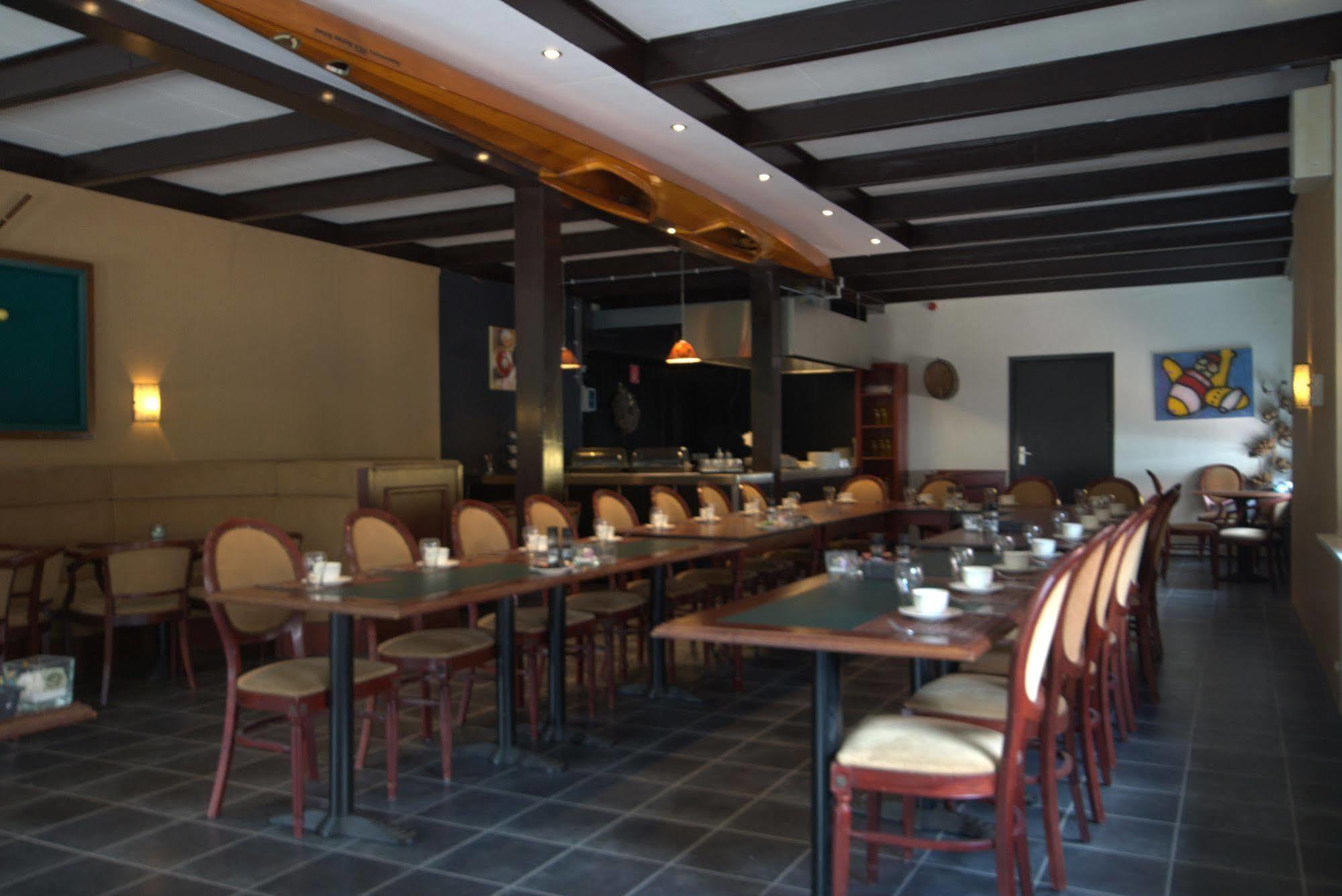 Hotel Restaurant Victoria Winschoten Extérieur photo