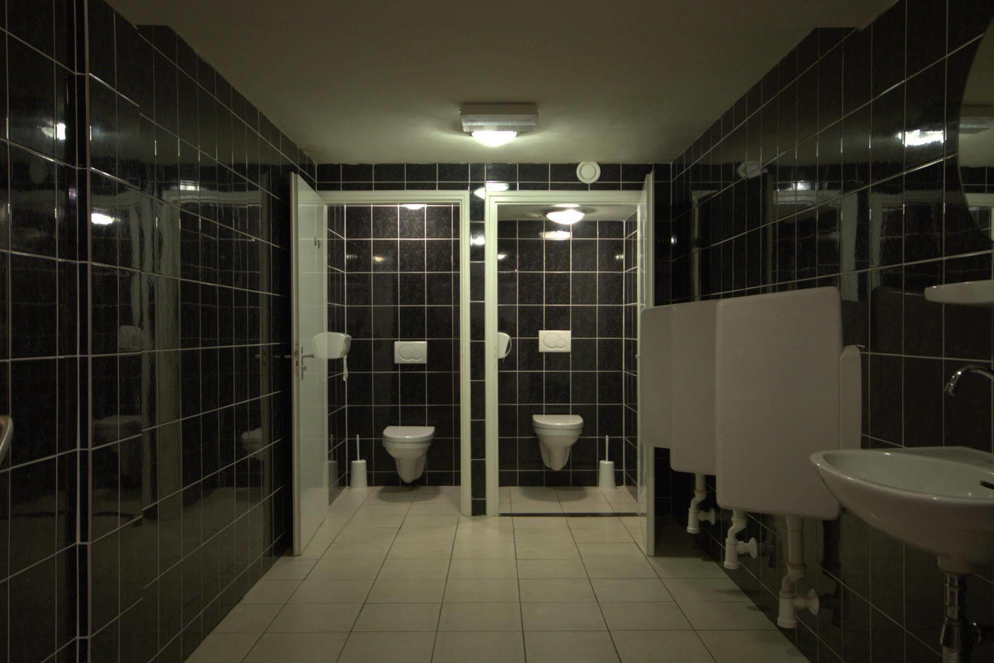 Hotel Restaurant Victoria Winschoten Extérieur photo